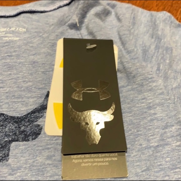 New Under Armour T shirt - Picture 4 of 5